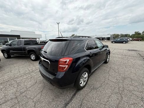 Used 2017 Chevrolet Equinox LT w/ Convenience Package FWD image 4