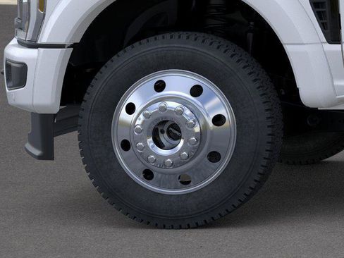 New 2026 Ford F450 Platinum w/ FX4 Off-Road Package image 19