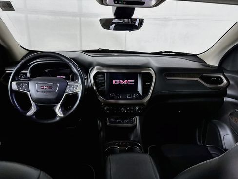 Used 2021 GMC Acadia Denali w/ Denali Ultimate Package AWD/4WD image 12