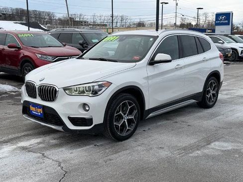 Used 2019 BMW X1 xDrive28i w/ Convenience Package image 3