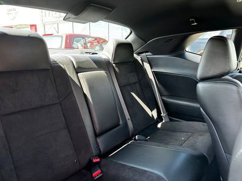 Used 2020 Dodge Challenger R/T Scat Pack w/ Plus Package RWD image 19
