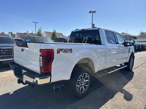 Used 2022 Ford F350 Lariat w/ FX4 Off-Road Package image 6