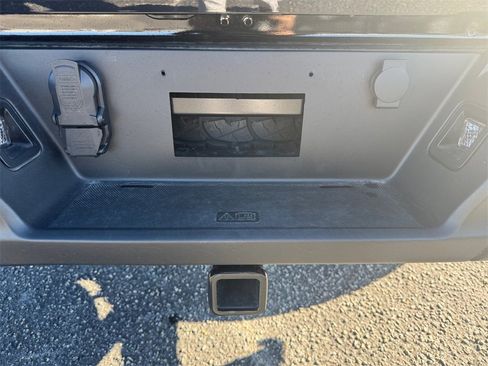 New 2025 Ford F150 Lariat w/ Equipment Group 502A High image 17