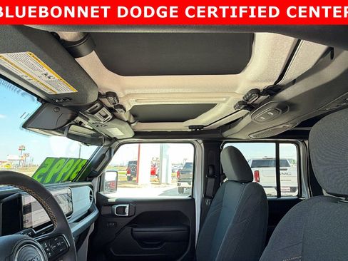 Used 2024 Jeep Wrangler Sport S image 14