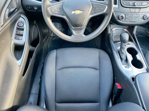 Used 2024 Chevrolet Malibu LT FWD image 21