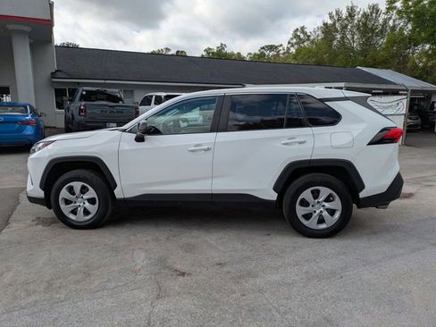 Used 2024 Toyota RAV4 LE image 7