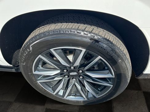 Certified 2021 Cadillac Escalade Sport w/ Driver Assist Tech Package image 11