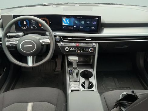 Certified 2025 Hyundai Sonata SE FWD image 14
