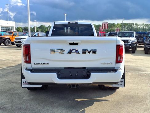New 2026 RAM 3500 Laramie w/ Max Tow Package image 6