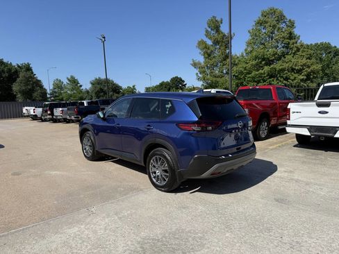 Used 2021 Nissan Rogue SV FWD image 5
