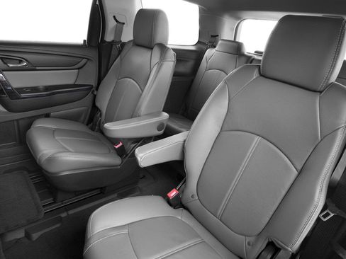 Used 2017 GMC Acadia Limited SLT AWD/4WD image 8