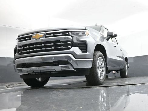 New 2026 Chevrolet Silverado 1500 LTZ w/ LTZ Premium Package image 9