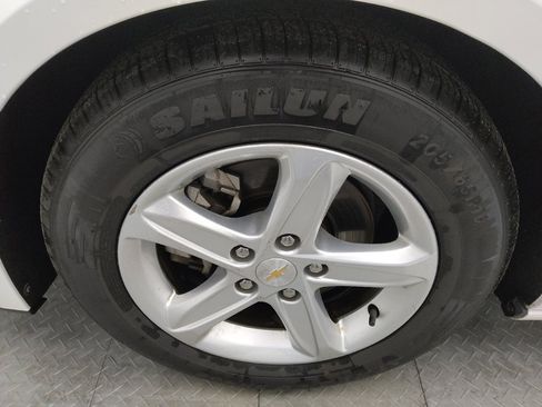 Used 2023 Chevrolet Malibu LT image 31