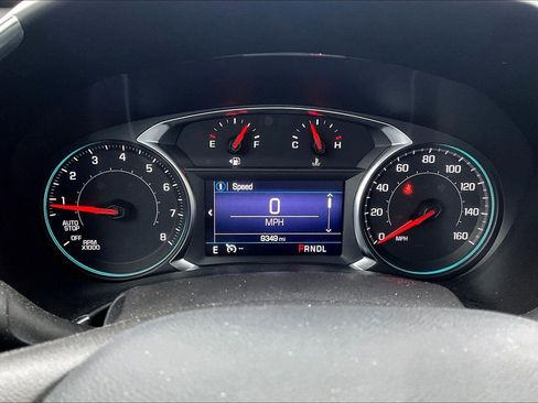 Used 2022 Chevrolet Equinox LS w/ LS Convenience Package image 8