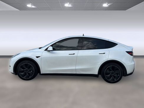 Used 2020 Tesla Model Y Long Range AWD/4WD image 2