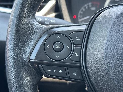 Used 2021 Toyota Corolla LE FWD image 15