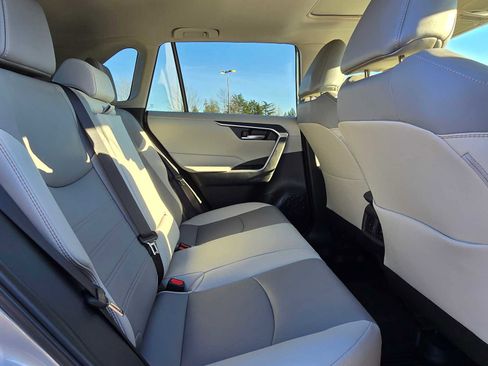 Certified 2025 Toyota RAV4 XLE Premium image 13
