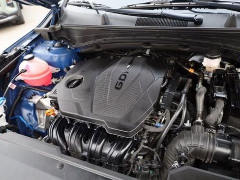 Used 2025 Kia Sportage EX image 42