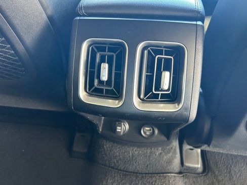 Used 2022 Kia Sorento EX FWD image 28