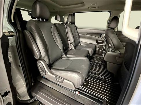 New 2026 Kia Carnival SX Prestige FWD image 10