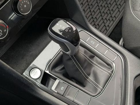 Used 2023 Volkswagen Tiguan S image 16