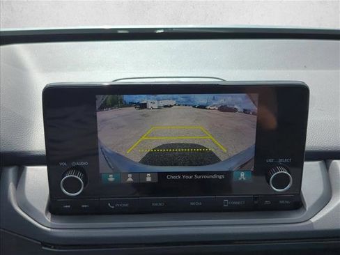 Used 2025 Honda Accord SE image 12