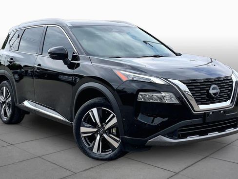Used 2023 Nissan Rogue SL w/ SL Premium Package FWD image 3