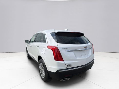 Used 2019 Cadillac XT5 Luxury AWD/4WD image 3