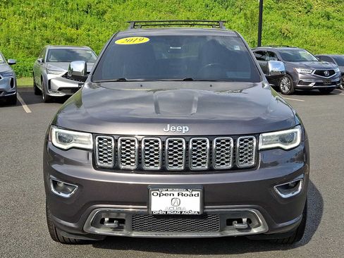 Used 2019 Jeep Grand Cherokee Overland AWD/4WD image 2