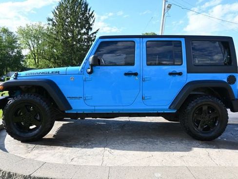 Used 2017 Jeep Wrangler Unlimited Sport AWD/4WD image 8
