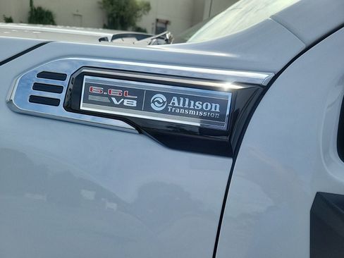 New 2025 GMC Sierra 2500 Pro w/ 1SA Pro Safety Plus Package image 10