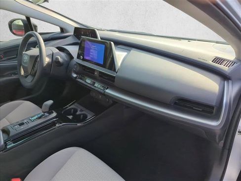 Used 2026 Toyota Prius LE image 24