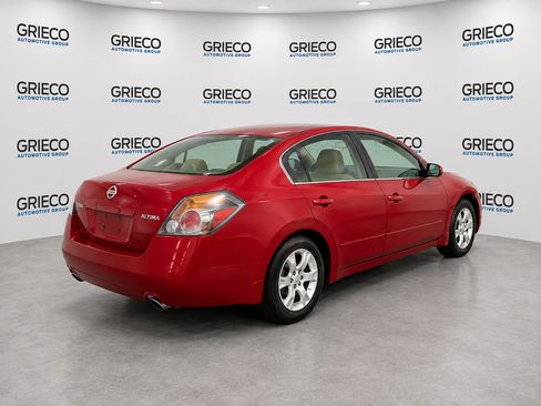 Used 2009 Nissan Altima 2.5 S w/ Convenience Plus Pkg FWD image 4