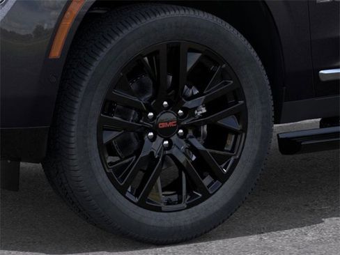 New 2026 GMC Yukon Denali w/ Sun & Power Step Package image 9