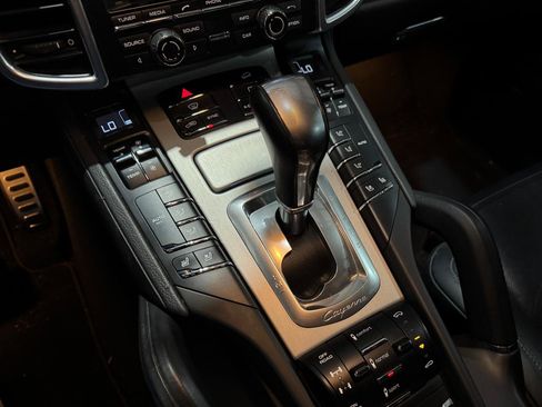 Used 2014 Porsche Cayenne GTS AWD/4WD image 7