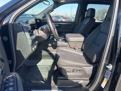 Used 2025 Chevrolet Tahoe RST w/ RST Capability Package image 9