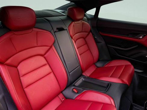 Used 2020 Porsche Taycan Turbo image 24