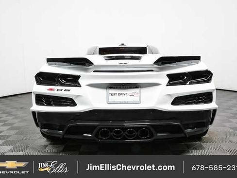 Used 2023 Chevrolet Corvette Z06 w/ Stealth Interior Trim Package RWD image 27