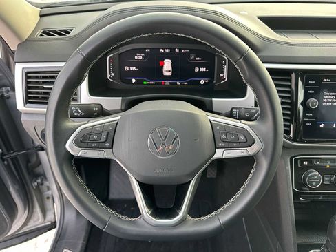 Used 2022 Volkswagen Atlas SE image 25