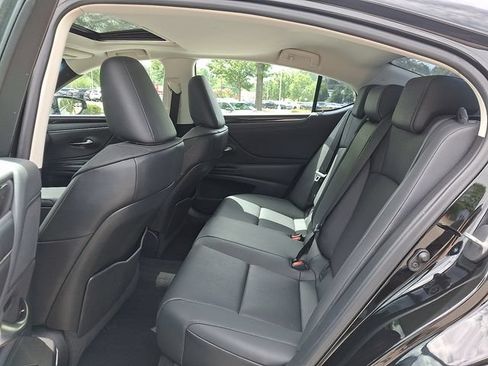 Used 2021 Lexus ES 350 w/ Premium Package FWD image 12