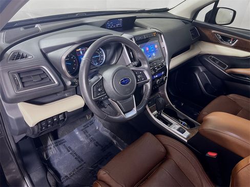 Used 2022 Subaru Ascent Touring w/ Popular Package #2A image 10