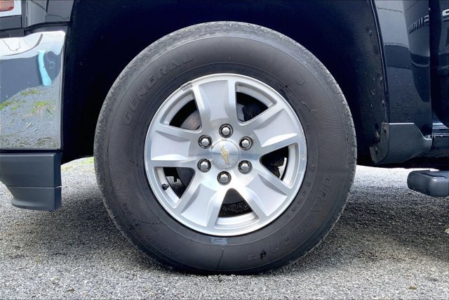 Used 2019 Chevrolet Silverado 1500 LT AWD/4WD image 8