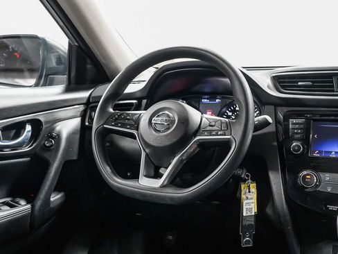 Used 2018 Nissan Rogue S FWD image 15