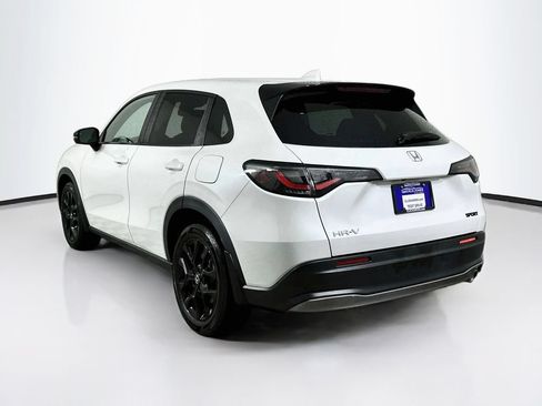 Certified 2025 Honda HR-V Sport image 6