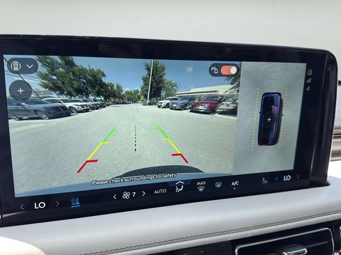 New 2026 Lincoln Aviator 2WD image 15