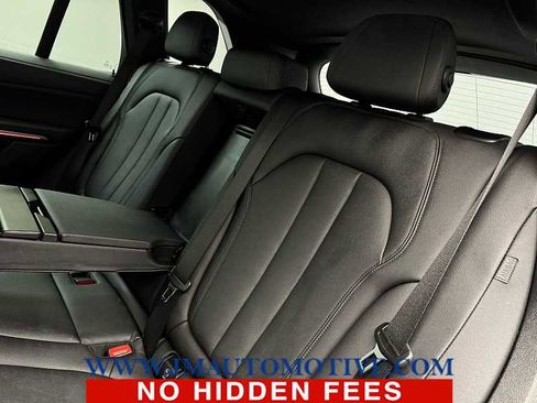 Used 2022 BMW X5 xDrive40i w/ Premium Package image 16