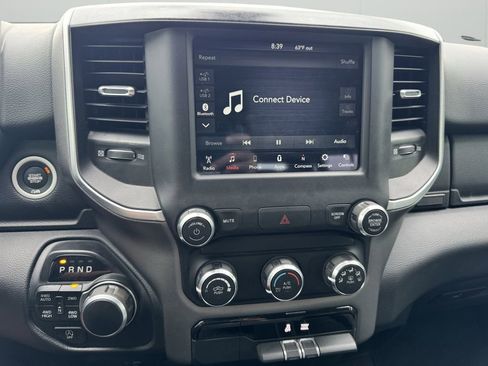 Used 2020 RAM 1500 Big Horn AWD/4WD image 13