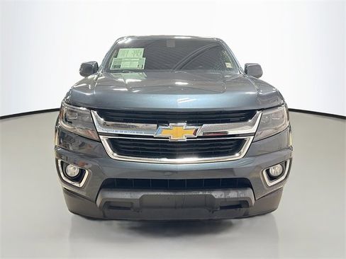 Used 2018 Chevrolet Colorado LT image 3