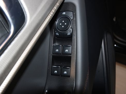 New 2026 Ford Explorer Active image 5