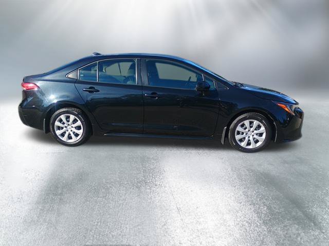 Used 2022 Toyota Corolla LE FWD image 7